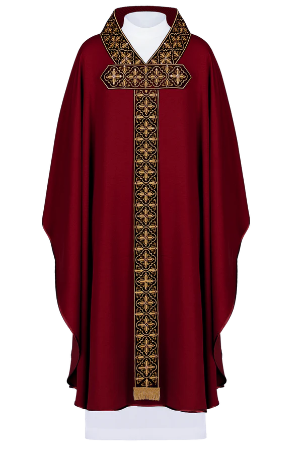 Chasuble richly embroidered with stones LE / 7004