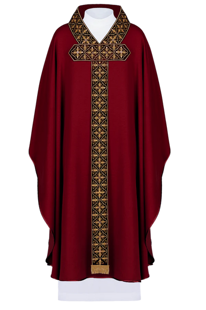 Chasuble richly embroidered with stones LE / 7004