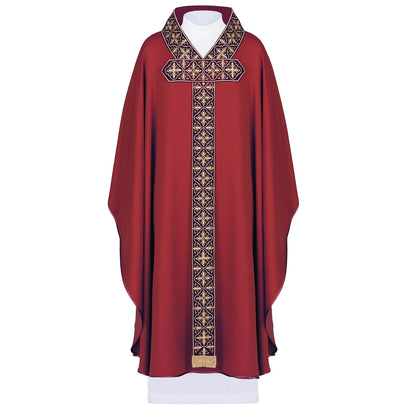 Chasuble richly embroidered with stones LE / 7004