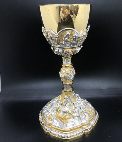 Chalice and ciborium deposition of Christ