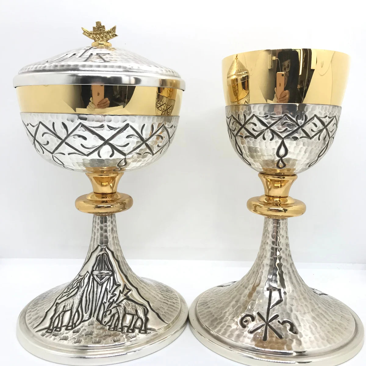 Chalice  and ciborium with deers and crown of thorns