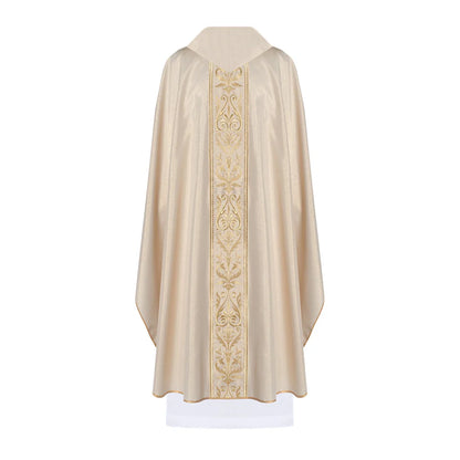 Liturgical chasuble decorated with an embroidered