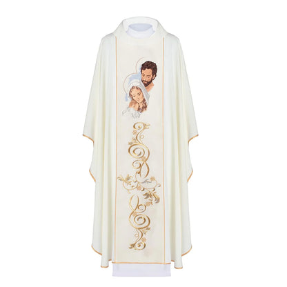 Chasuble embroidered with the image of the Holy Family