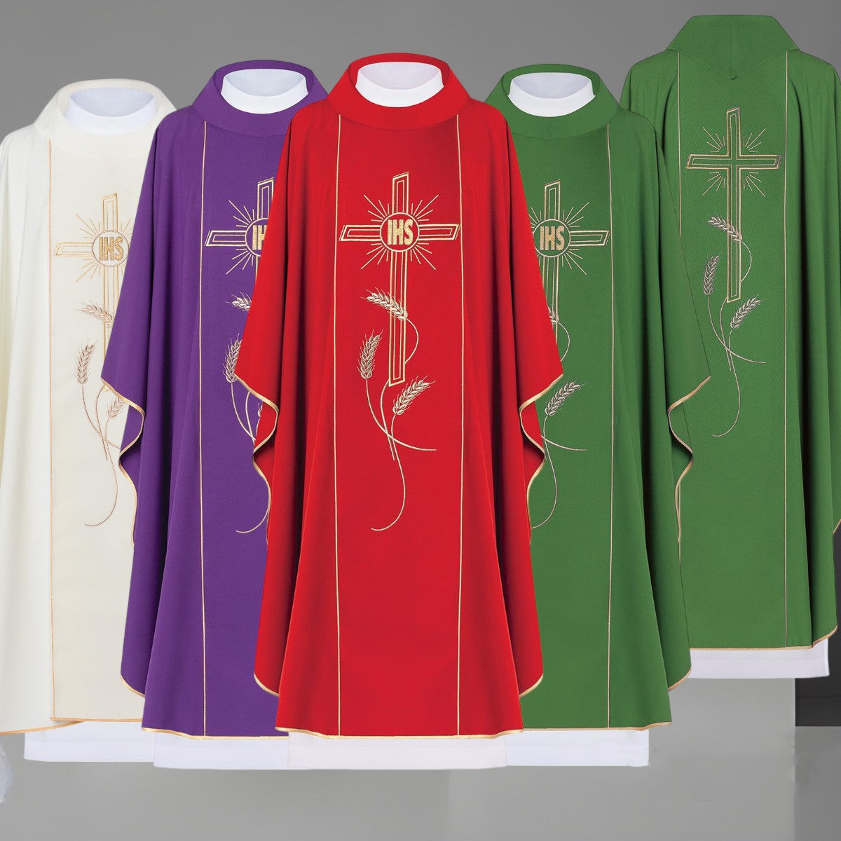 Chasuble embroidered with a cross with a symbol