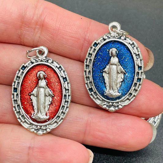 Miraculous Medal, oval in metal with enamel H30mm