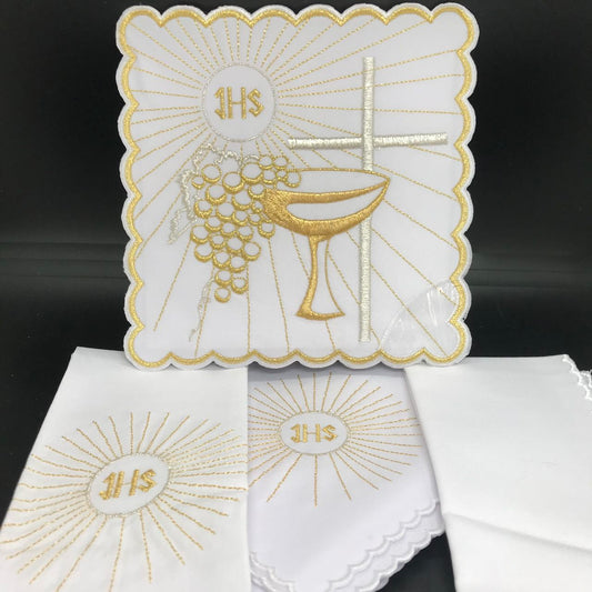 Altar linen golden chalice grapes white cross, cotton