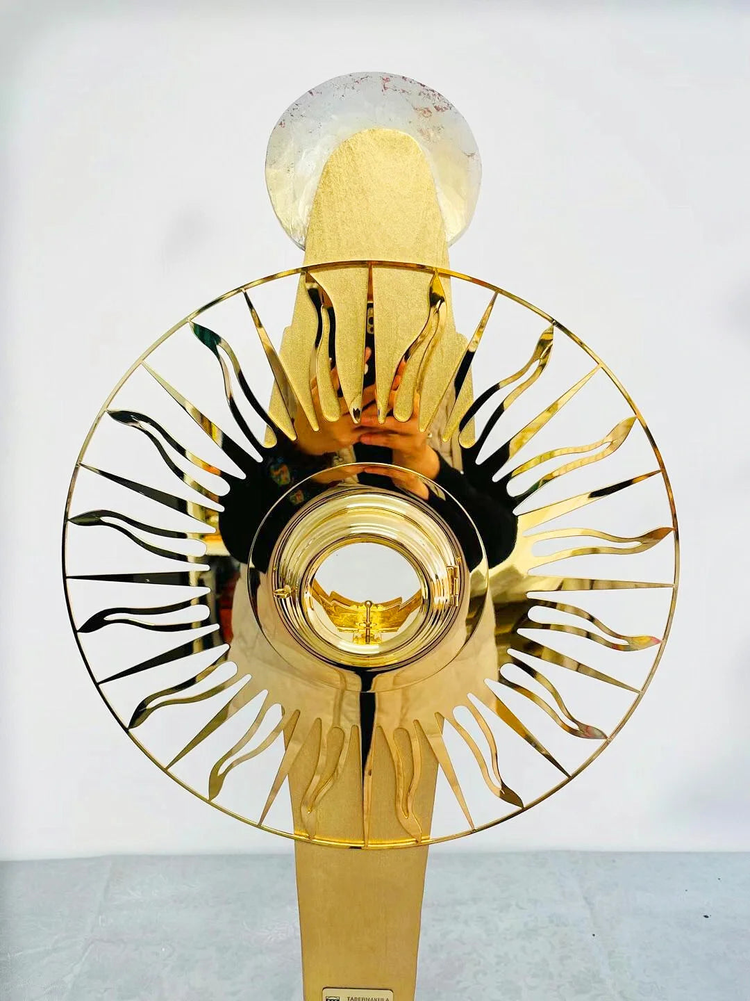 Monstrance in Wood of Mary   Height 83cm