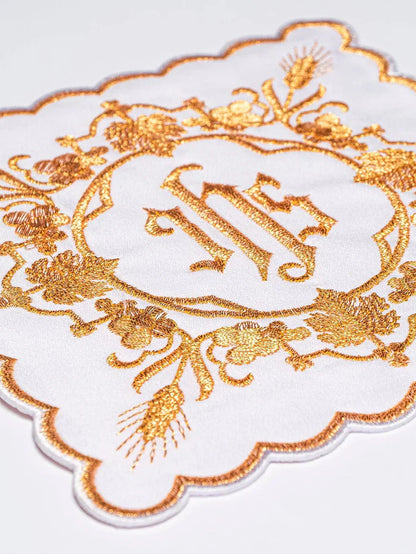 Altar linen grapes and ihs golden embroidery, cotton