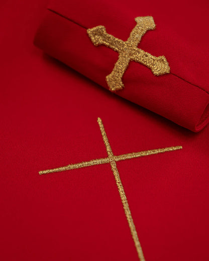 Liturgical chasuble decorated with an three crosses